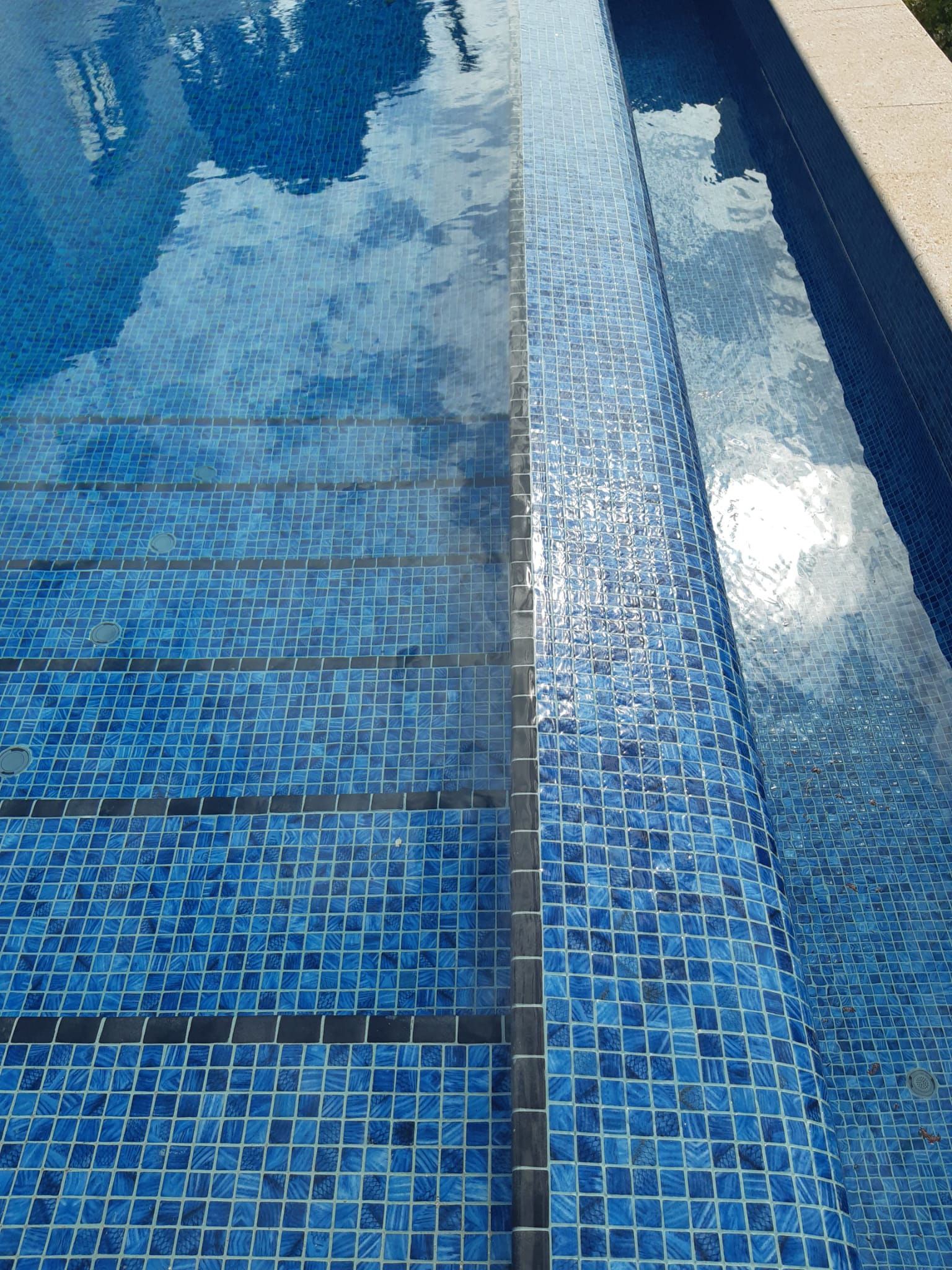 Deep Sea Blue Spanish Polyurethane Cord Glass Pool-Mosaic 7702