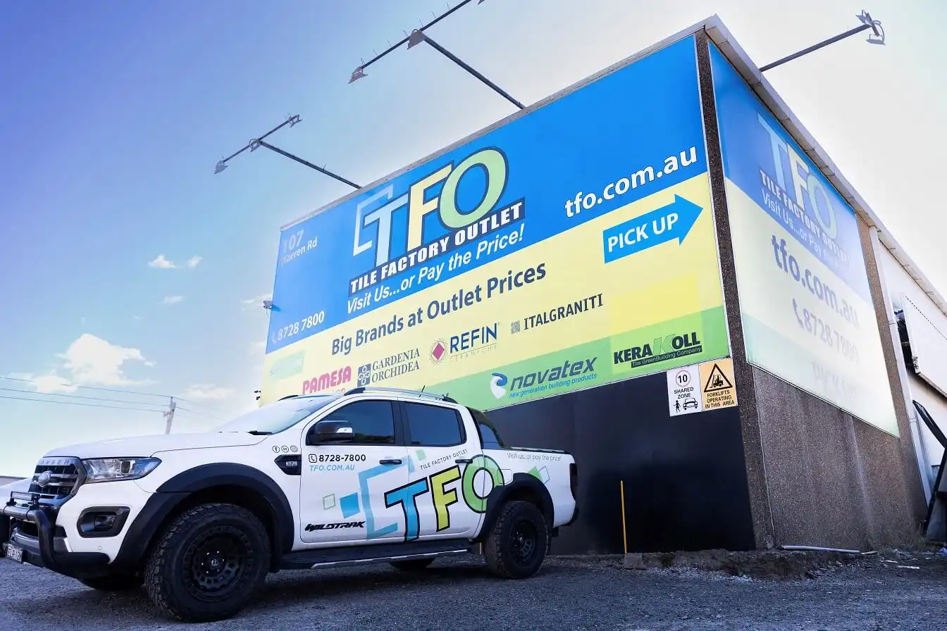 Tfo Outside Signage Car Signage (1)