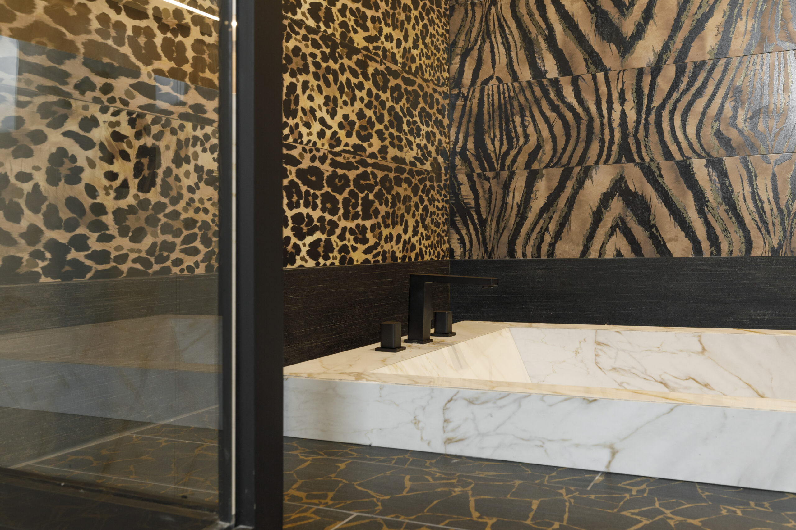 Roberto Cavalli TWS Freedom Animal Print Decor Italian Rectified Porcelain Tile 2761