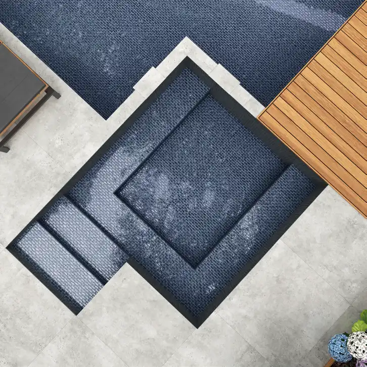 7778 Glitter Black Pool Mosaic Lifestyle 1