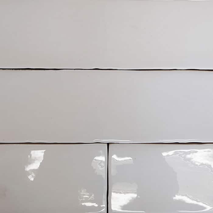 75x300mm Wavy Cream Gloss Ceramic Subway Wall Tile (#4125)